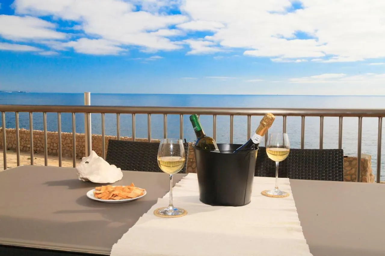 Paradise Apartment Relax & Sea Near Port Aventura Salou 0*,  Espagne